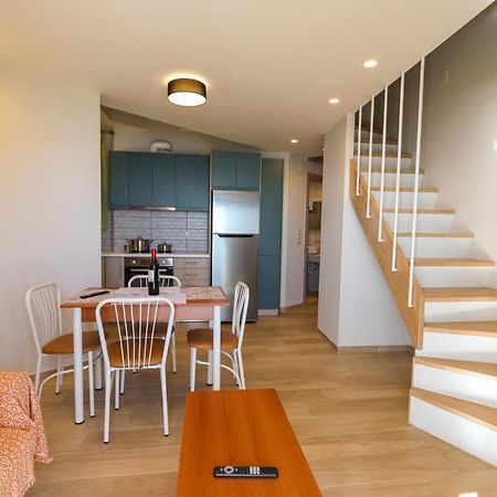 East & West Seaside Apartments Gialtra Exterior foto